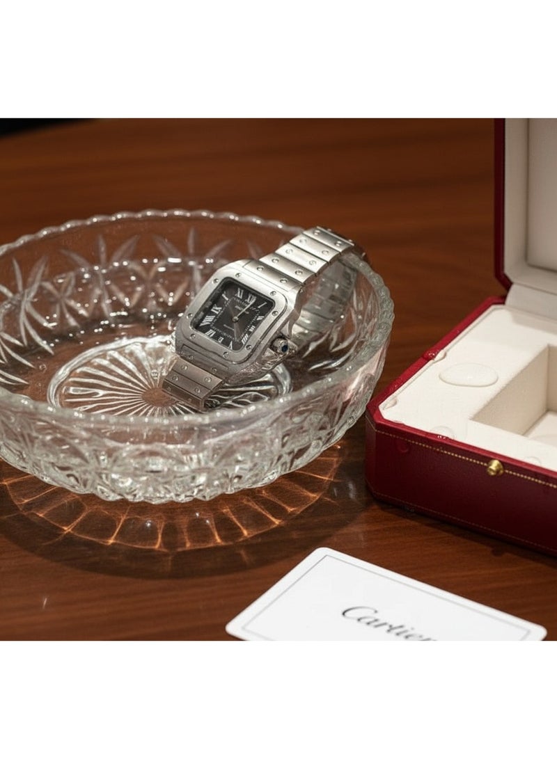 كارتييه ساعة كارتييه سانتوس رجالي – سوار ستانلس ستيل فضي وميناء أسود - Image 2